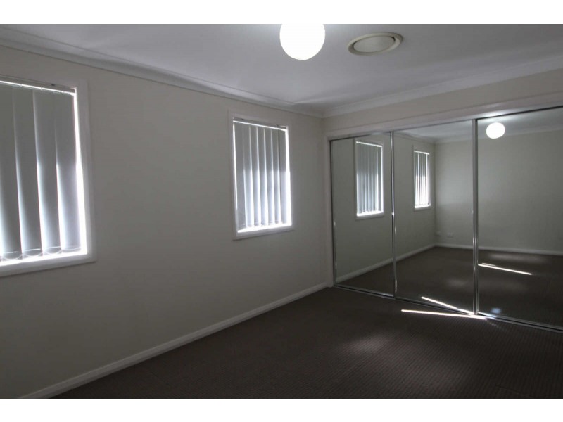 5/16 HIGHLAND AVENUE, Toongabbie NSW 2146