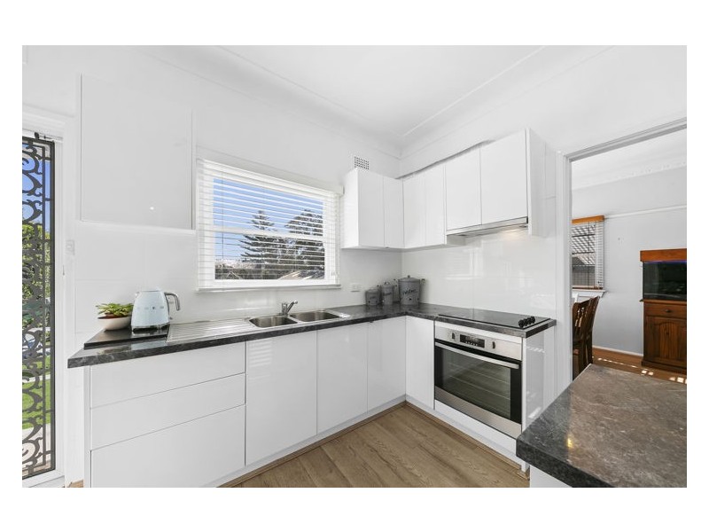 7 Pindari Crescent, South Wentworthville NSW 2145
