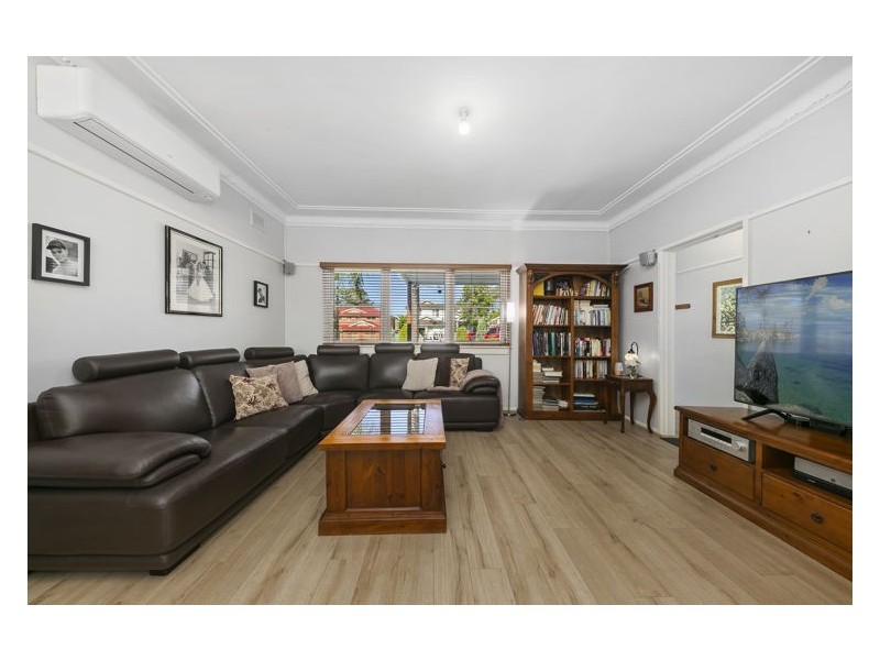 7 Pindari Crescent, South Wentworthville NSW 2145
