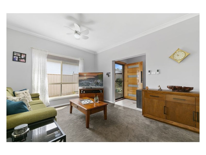 19 Pendle Way, Pendle Hill NSW 2145