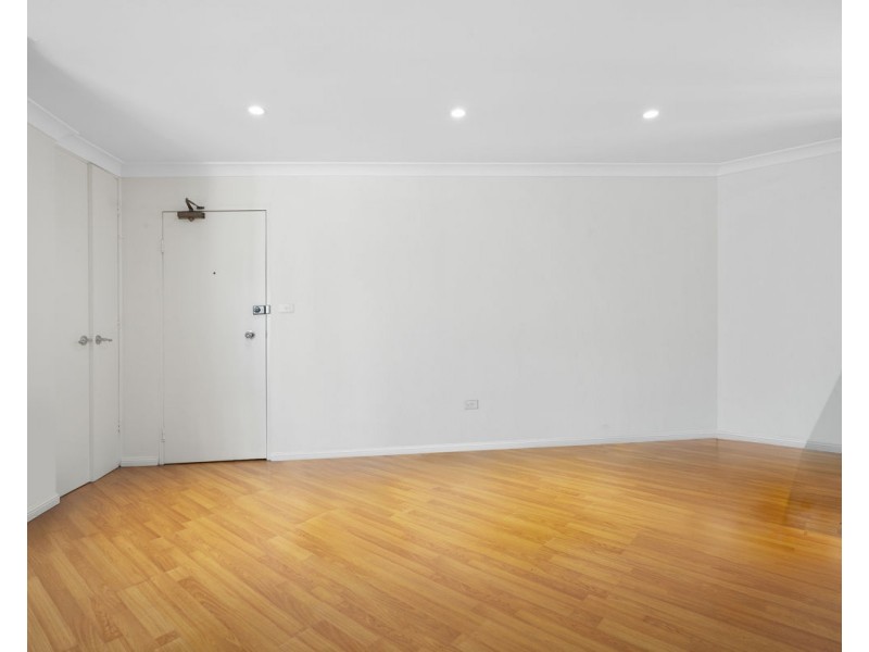 19/37-39 Memorial Avenue, Merrylands NSW 2160