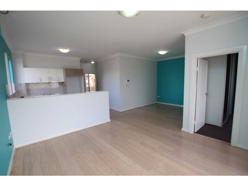 7/85 MOUNTFORD AVENUE, Guildford NSW 2161