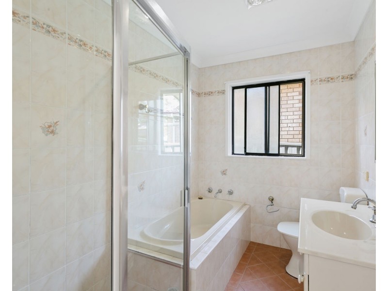 2b Faulds Road, Guildford NSW 2161