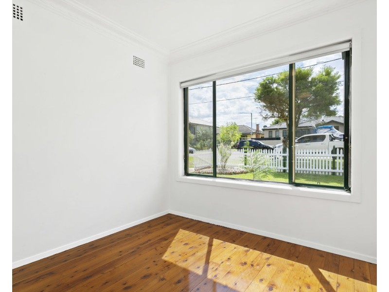 2b Faulds Road, Guildford NSW 2161