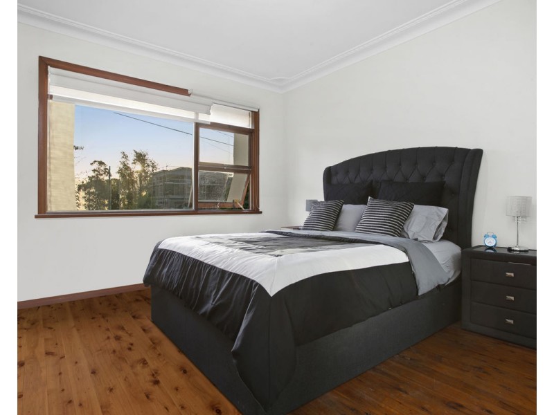 61 Queen Street, Guildford NSW 2161