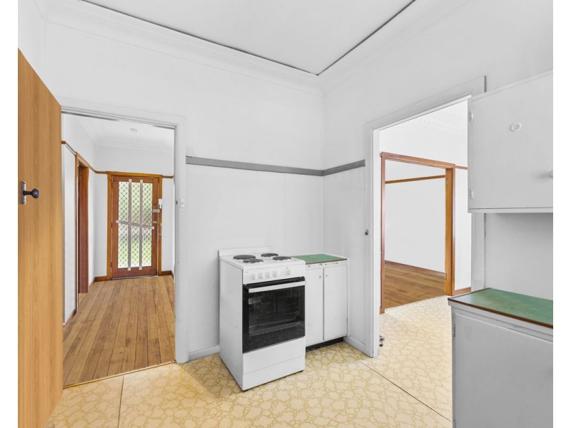 27 Burnett Street, Merrylands NSW 2160