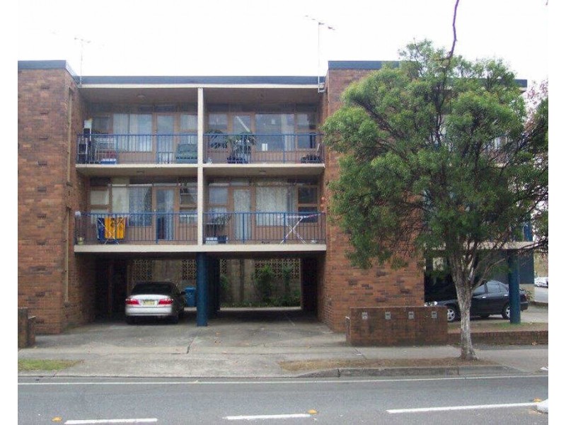 6/01 Newman Street, Merrylands NSW 2160
