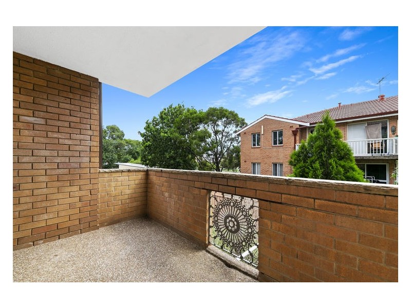 7/28-32 Treves Street, Merrylands NSW 2160