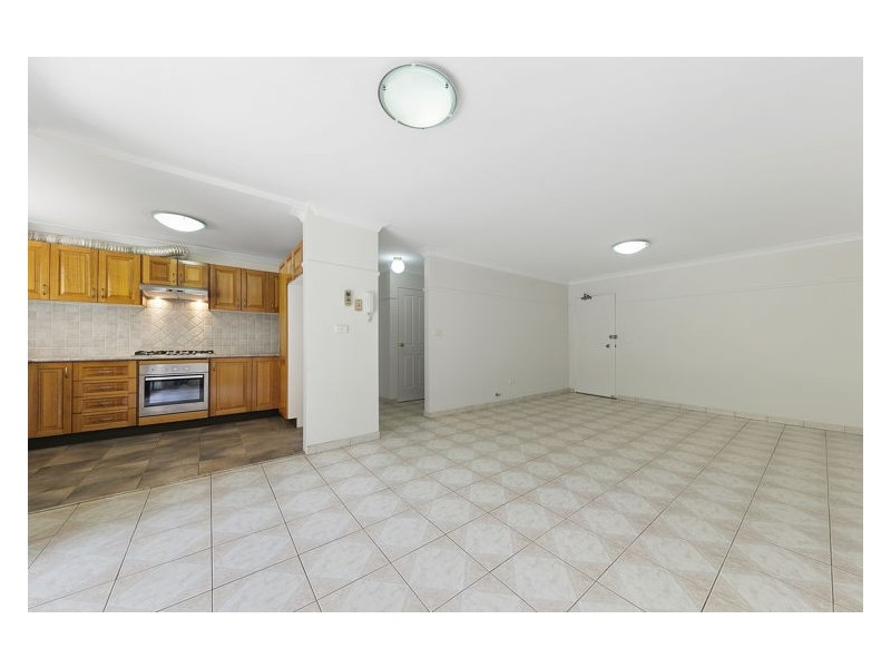 3/3-7 Burford Street, Merrylands NSW 2160