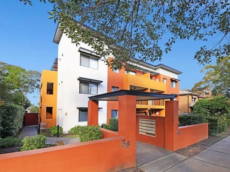 10/38 MEMORIAL AVENUE, Merrylands NSW 2160