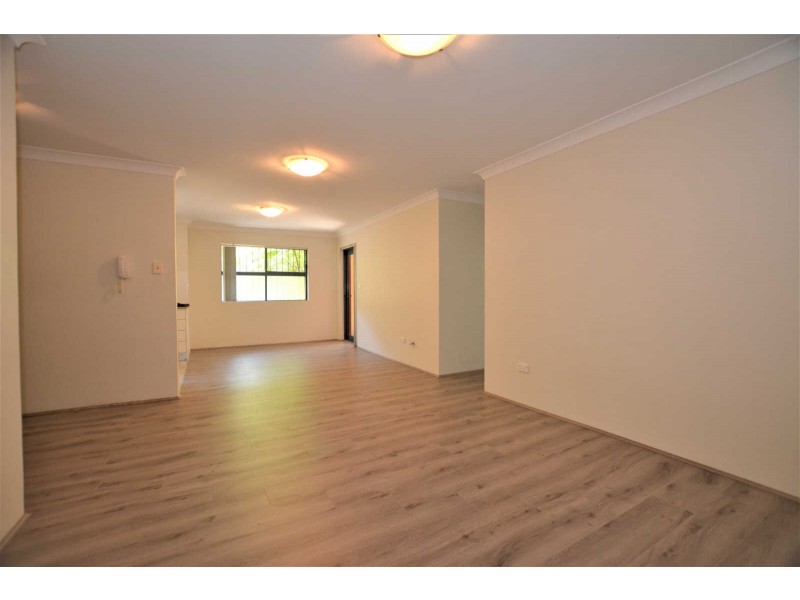 10/38 MEMORIAL AVENUE, Merrylands NSW 2160