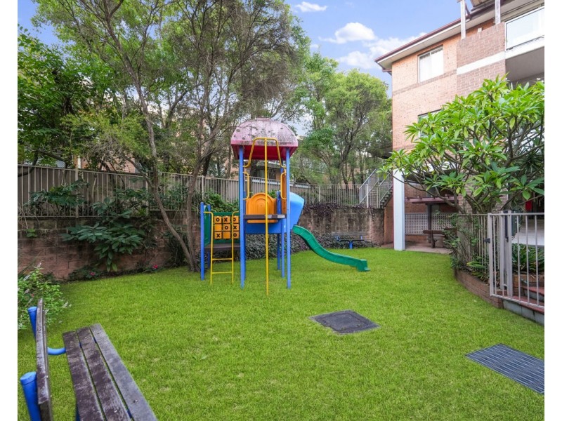 8/36-38 Addlestone Road, Merrylands NSW 2160