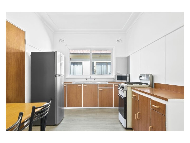 18 Lackey Street, Granville NSW 2142