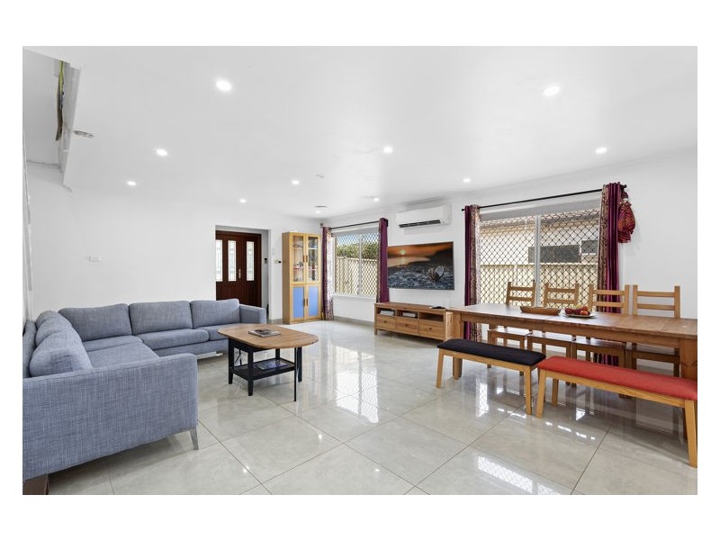 1/7 Rhonda Street, Pendle Hill NSW 2145