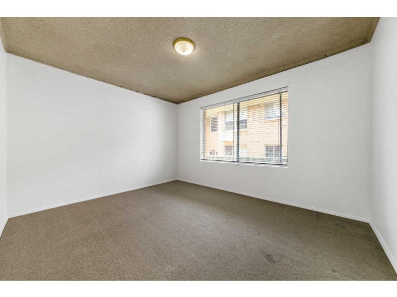 04/04 Alexandra Street, Westmead NSW 2145