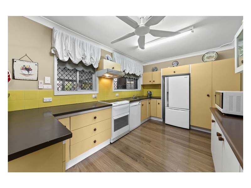 61 Lyle Street, Girraween NSW 2145