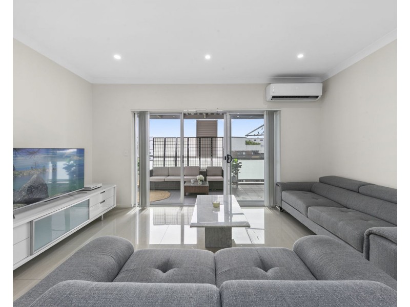 25/22-24 Smythe Street, Merrylands NSW 2160