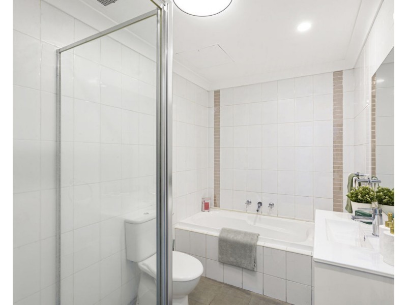 4/62-64 Railway Terrace, Granville NSW 2142