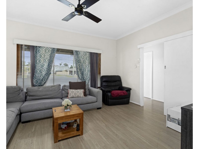 15 Lance Crescent, Greystanes NSW 2145