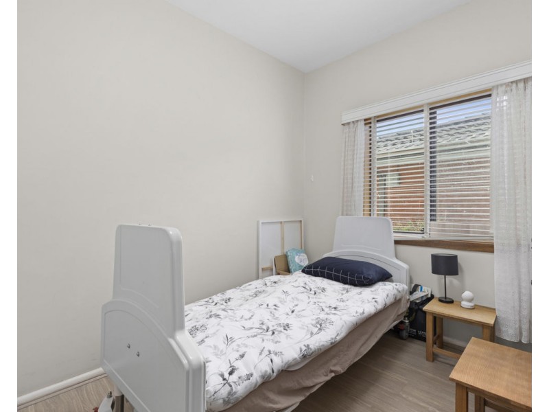 15 Lance Crescent, Greystanes NSW 2145