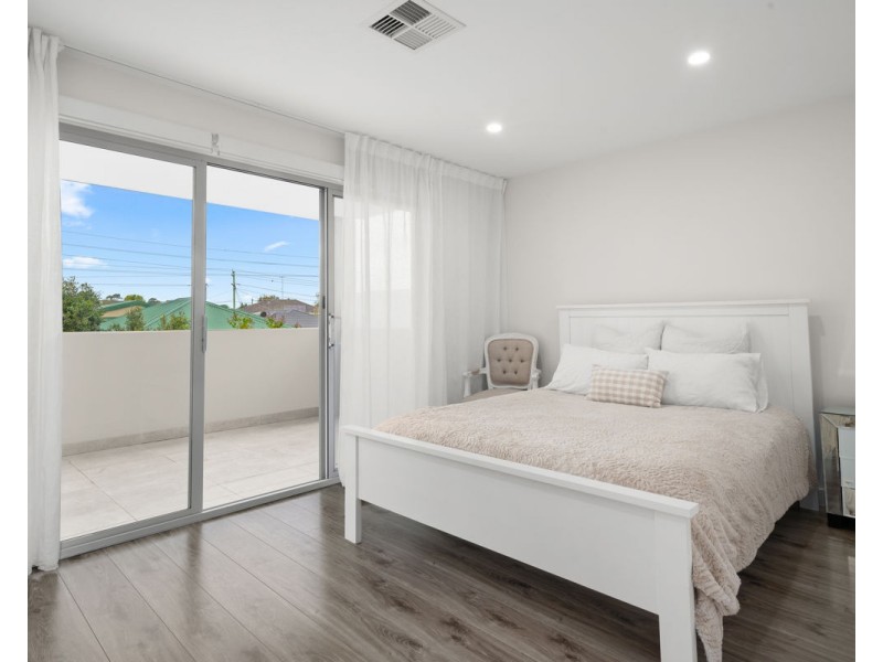 15a Vale Street, Woodpark NSW 2164