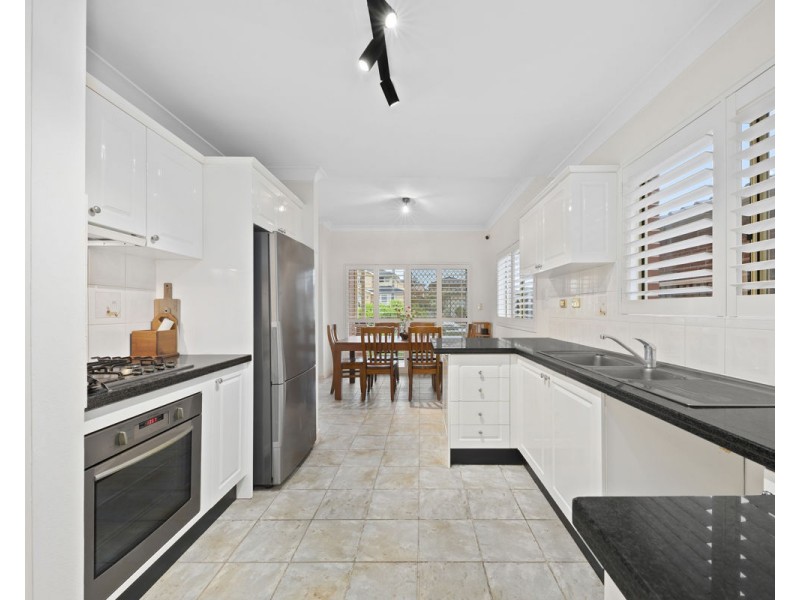 18 Elsinore Street, Merrylands NSW 2160