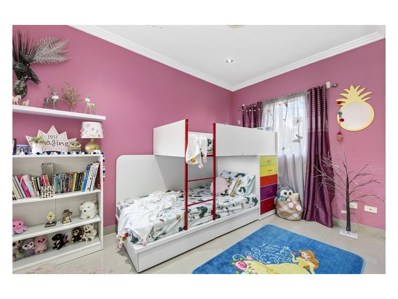 13a Royal Place, Greystanes NSW 2145