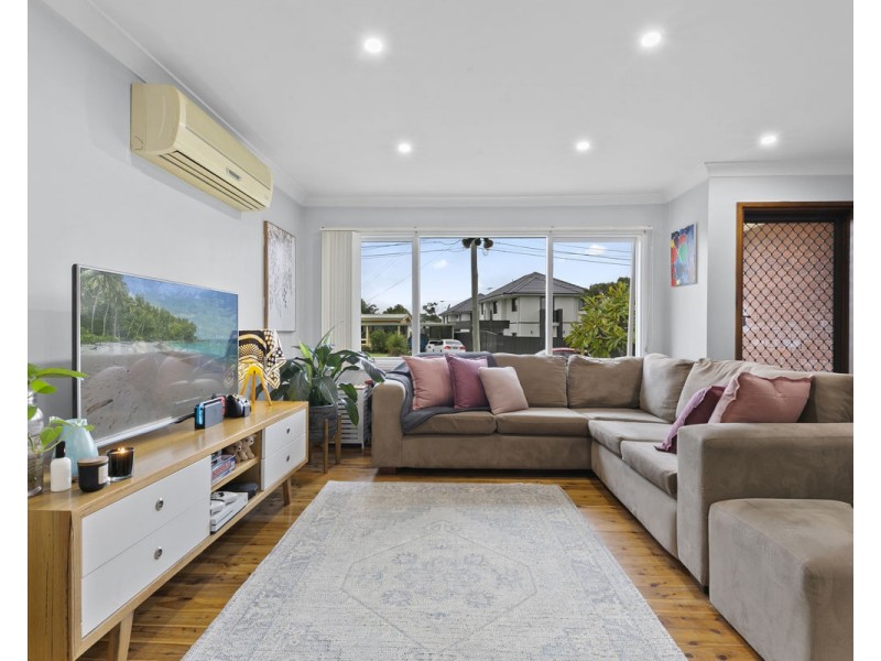 65 Grevillea Crescent, Greystanes NSW 2145