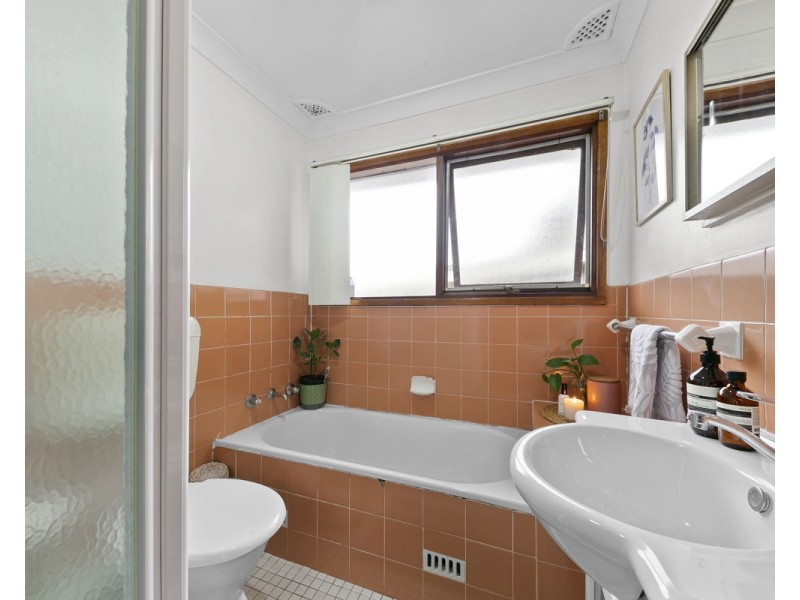 65 Grevillea Crescent, Greystanes NSW 2145