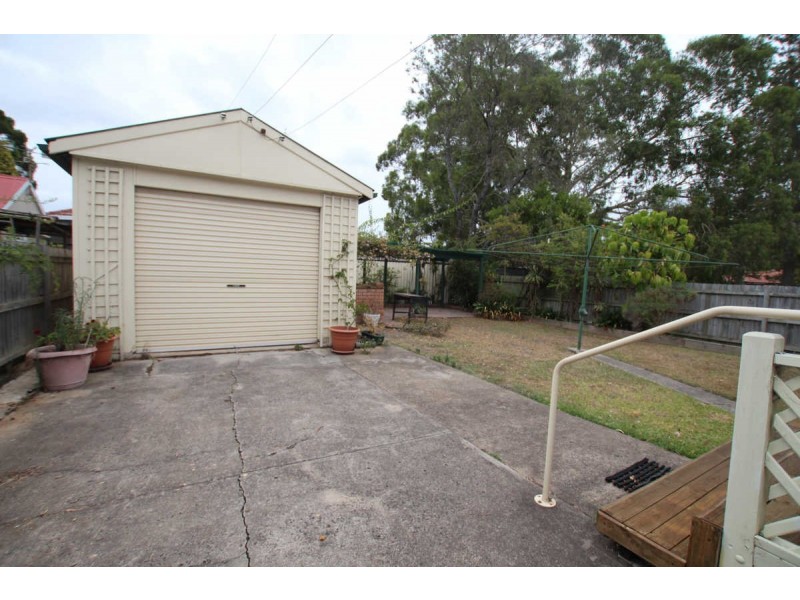98 MILITARY ROAD, Guildford NSW 2161