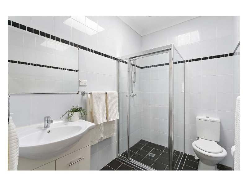 18 Winston Avenue, Guildford NSW 2161