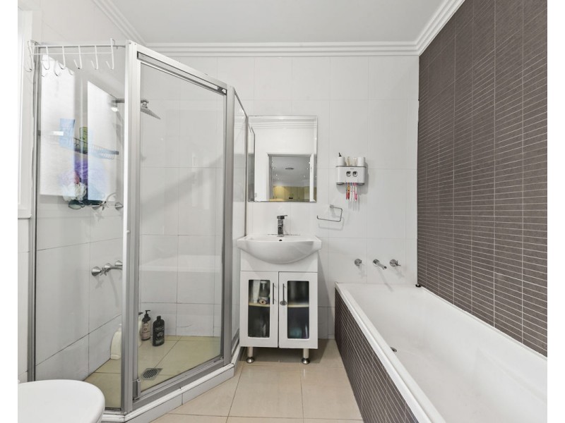 4/210 Excelsior Street, Guildford NSW 2161