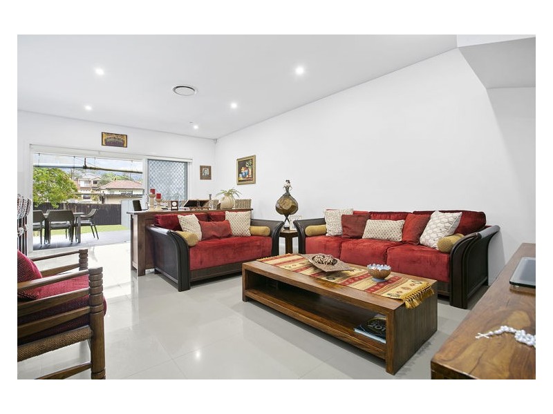 3a Brewer Crescent, South Wentworthville NSW 2145