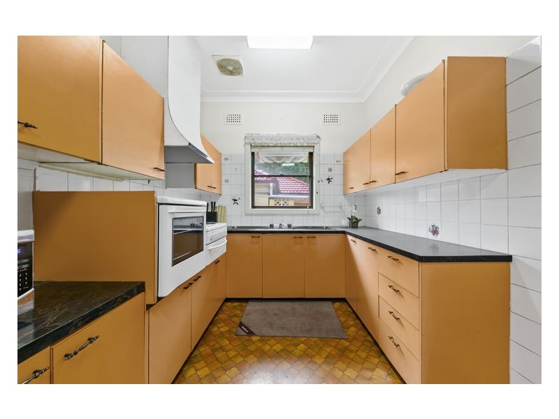 5 Sheehan Street, Wentworthville NSW 2145