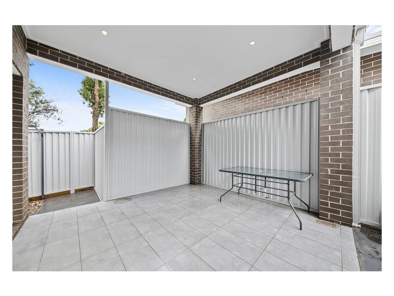 7b Bangor Street, Guildford NSW 2161