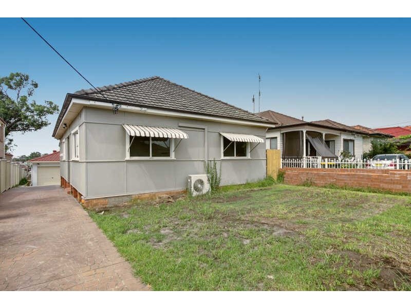 16 Donnelly Street, Guildford NSW 2161