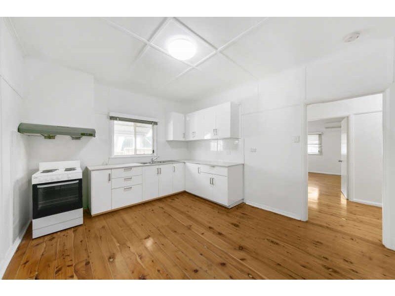 16 Donnelly Street, Guildford NSW 2161