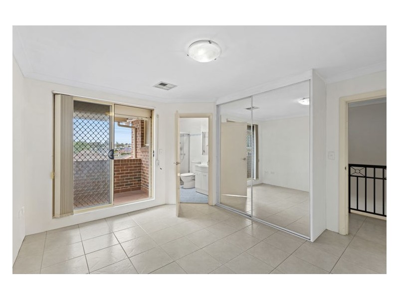 162a Centenary Road, South Wentworthville NSW 2145