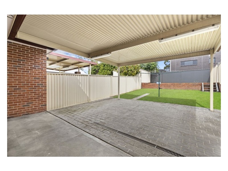 162a Centenary Road, South Wentworthville NSW 2145