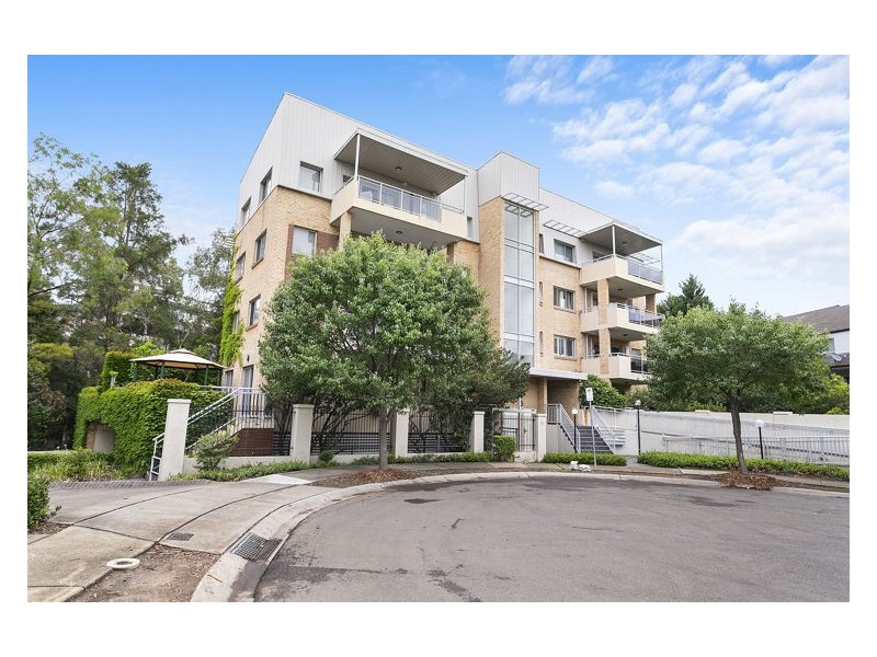 10/8 Refractory Court, Merrylands NSW 2160