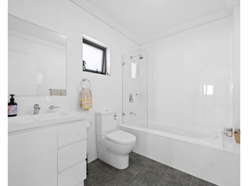 8/61 Irrigation Road, South Wentworthville NSW 2145