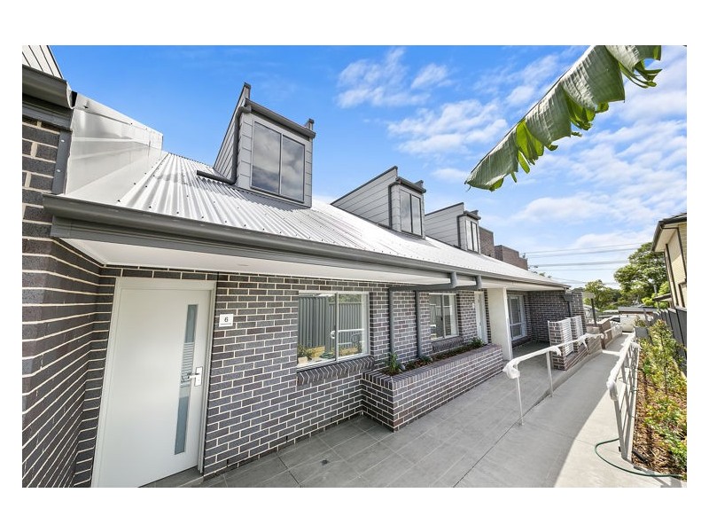 4/180 Targo Road, Girraween NSW 2145