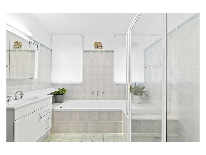 17 Arnett Street, Pendle Hill NSW 2145