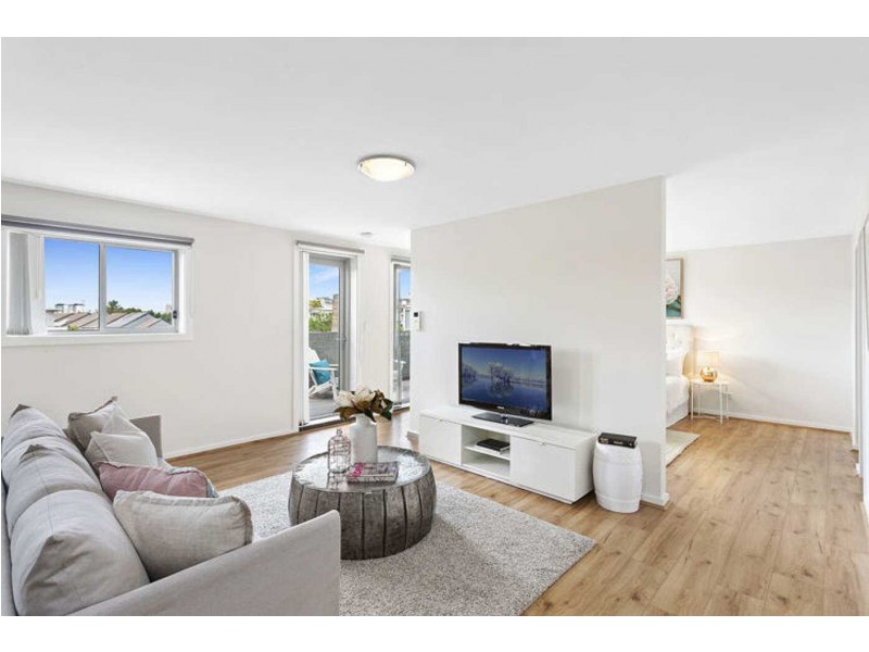 10/2  Dressler Court, Holroyd NSW 2142