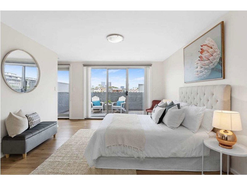 10/2  Dressler Court, Holroyd NSW 2142