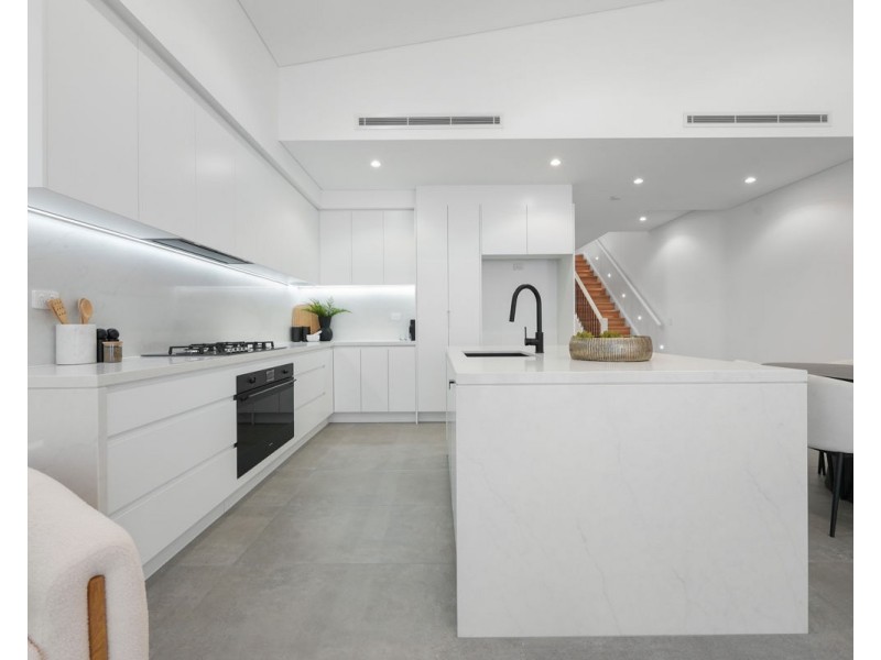 30 Rowley Road, Guildford NSW 2161