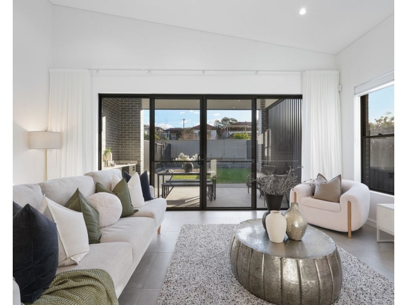 30 Rowley Road, Guildford NSW 2161