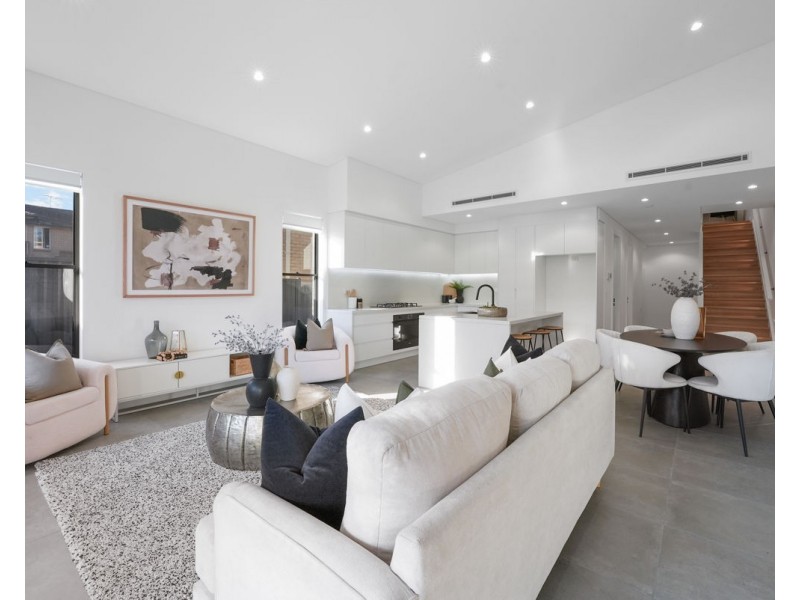 30 Rowley Road, Guildford NSW 2161