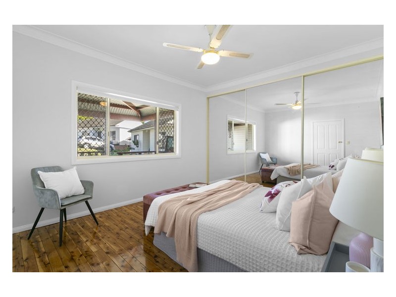 15 Paul Crescent, South Wentworthville NSW 2145