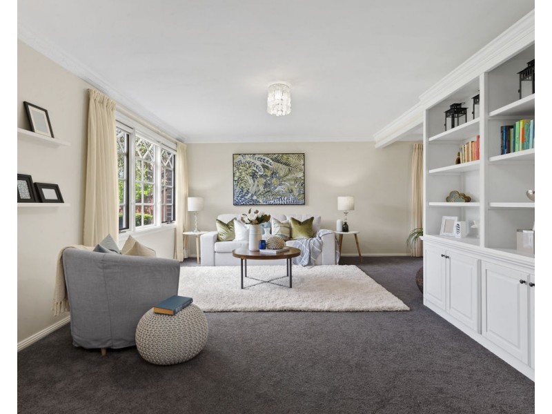 60 Ian Street, Greystanes NSW 2145